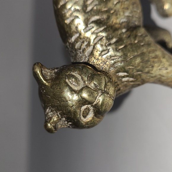 Vintage Brass Bobcat - Picture 2 of 8